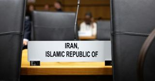 هیئت بین‌المللی انرژی اتمی ایران را به شورای امنیت سازمان ملل ارجاع می‌دهد