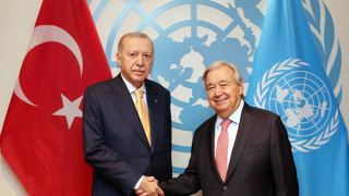 رئیس‌جمهور ترکیه، اردوغان، در کنار مجمع عمومی سازمان ملل، جلسات دیپلماتیک با رهبران بریتانیا، قطر و سنگال برگزار کرد