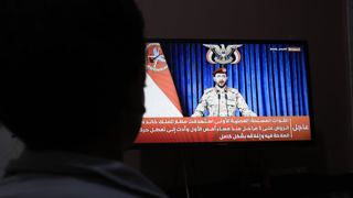 حوثی‌ها حمله جدید به فرودگاه ریاض و حمله به پایگاه هوایی عربستان را ادعا می‌کنند