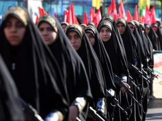 ارتش جمهوری اسلامی ایران می‌گوید آمریکا و اسرائیل باید از منطقه خارج شوند