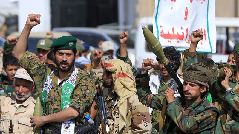 حوثی‌ها جزیره پریم را تصرف کردند و حملات موشکی به عربستان انجام دادند