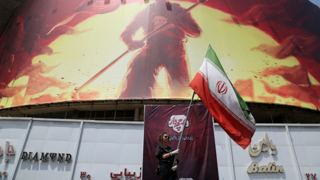 ایران شرایط خود برای بازگشایی تنگه هرمز پس از اظهارات امارات درباره هدف‌گیری کشتی یکی از کشتی‌هایش توسط حمله هوایی را اعلام کرد