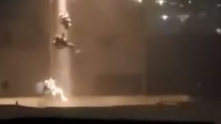سربازان اسرائیلی از بالگرد در کرانه باختری فرود می‌آیند