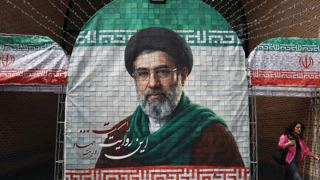 رهبر ایران مجتبی خامنه‌ای با رئیس امنیت ایران دیدار می‌کند پس از مذاکرات توافق مکه