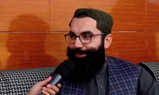 مردم به ورزش و تفریح نیاز دارند، به گفتهٔ انس حقانی