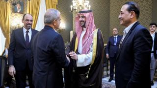 رهبر ایران: قدرت ایران بر پایه قدرت علمی استوار است