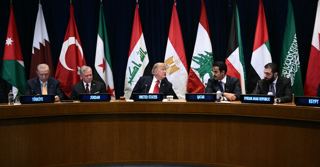 ترامپ به رهبران خاورمیانه گفت مذاکرات آمریکا و ایران «شتاب» دارد