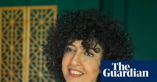 «بازگشت به زندان همیشه تهدیدی است»؛ برنده جایزه نوبل ایران شکنجه در زندان و امیدهای آینده را بازگو می‌کند