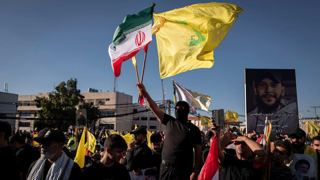 حزب‌الله به‌گمان خود را با کمک مالی سپاه پاسداران تسلیح می‌کند