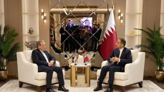 مذاکرات میان ایران و آمریکا با میانجی‌گری قطر دوشنبه ادامه می‌یابد