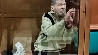 روسیه یک شهروند آمریکایی زندانی را آزاد کرد؛ فرستاده ترامپ با پوتین دیدار کرد