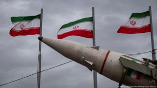 برنامه هسته‌ای ایران در ابهام است و رژیم درباره ترک کنوانسیون عدم گسترش سوال می‌کند